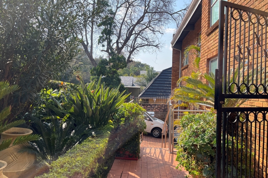 3 Bedroom Property for Sale in Kosmos North West